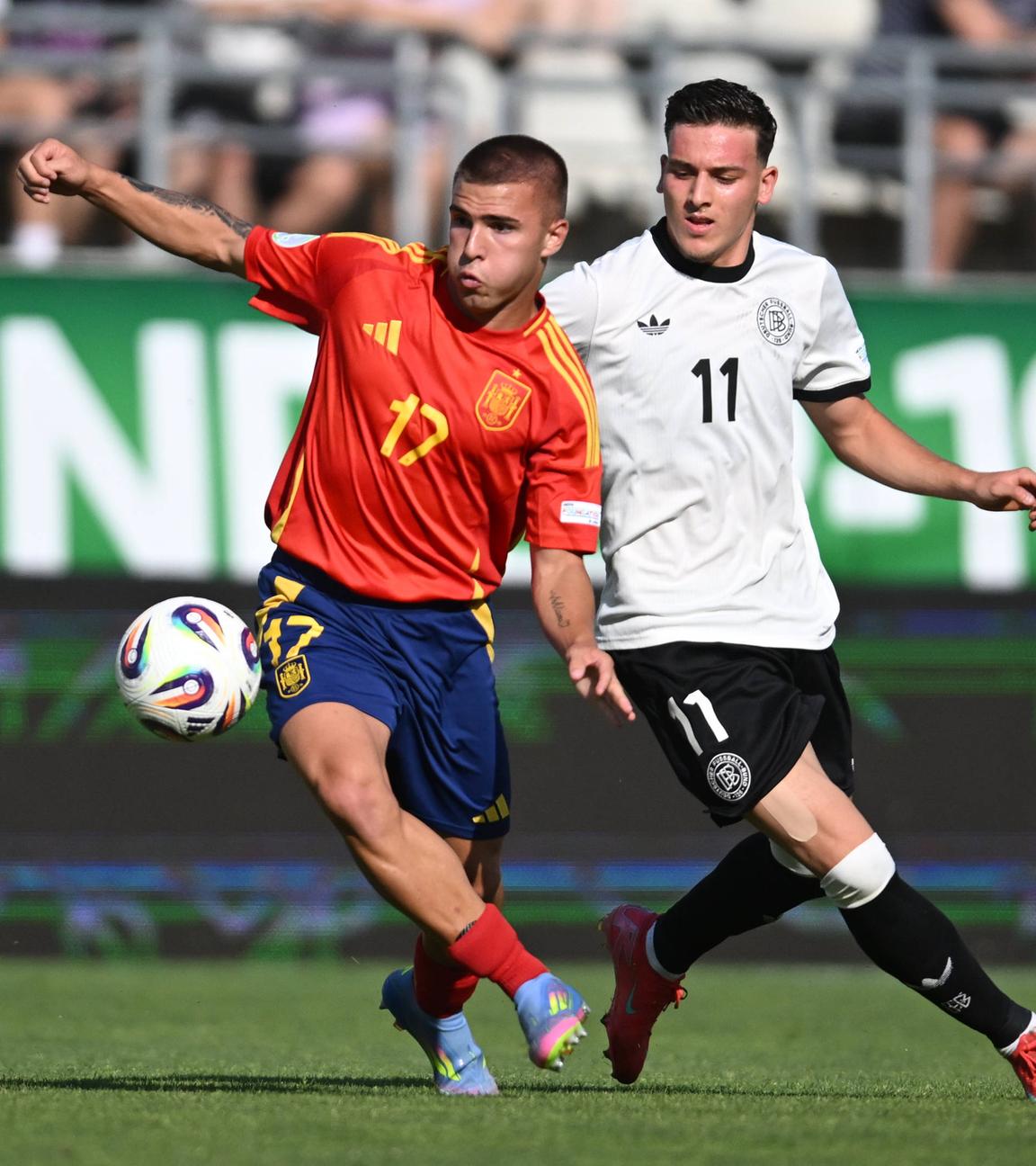 Fußball, U19, EM, Spanien - Deutschland