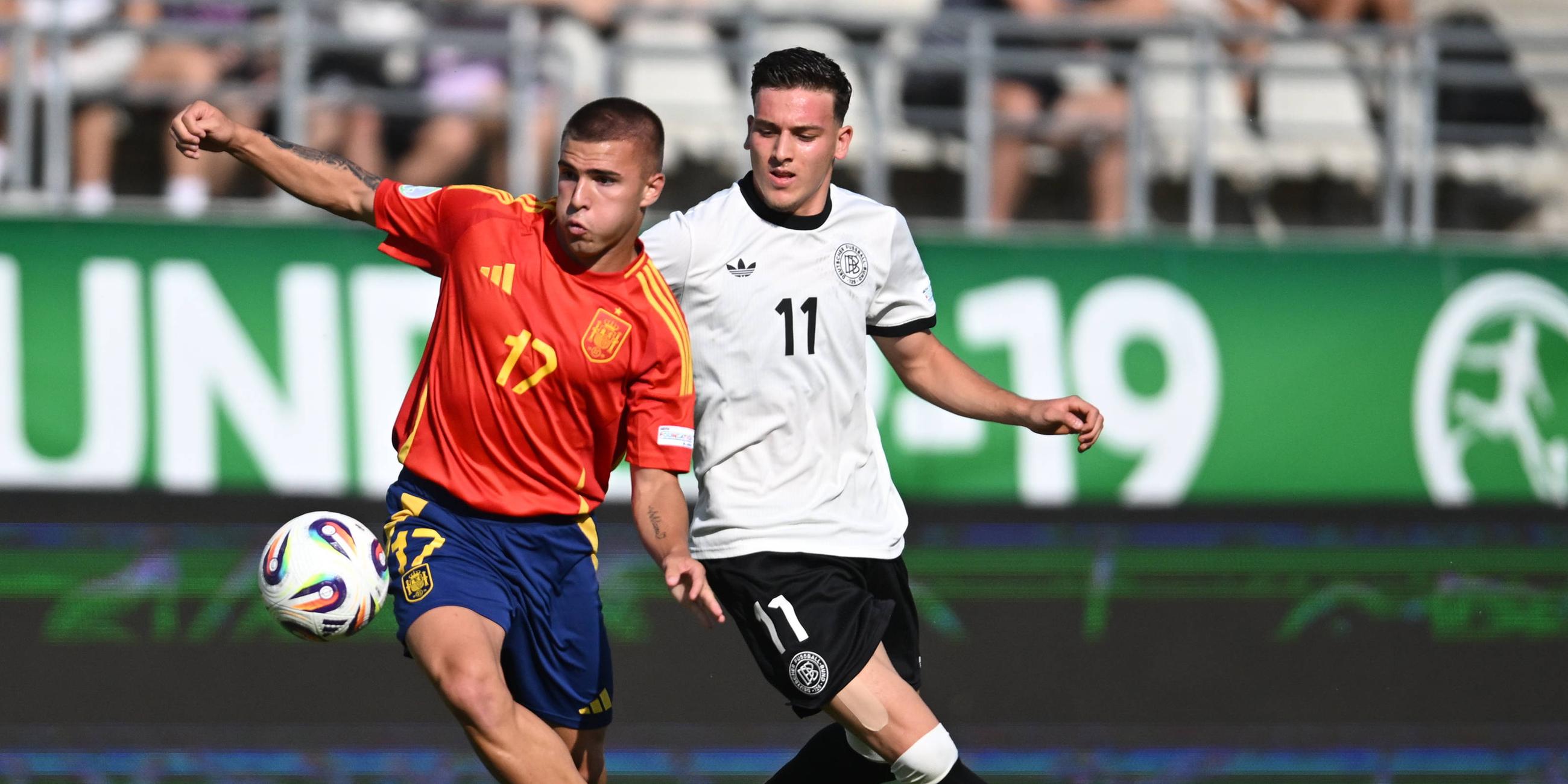 Fußball, U19, EM, Spanien - Deutschland