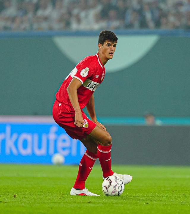 Fußball: Chema Andres