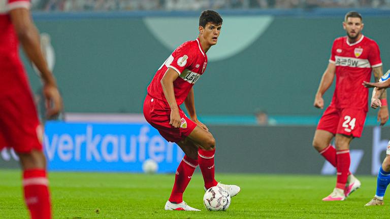 Fußball: Chema Andres