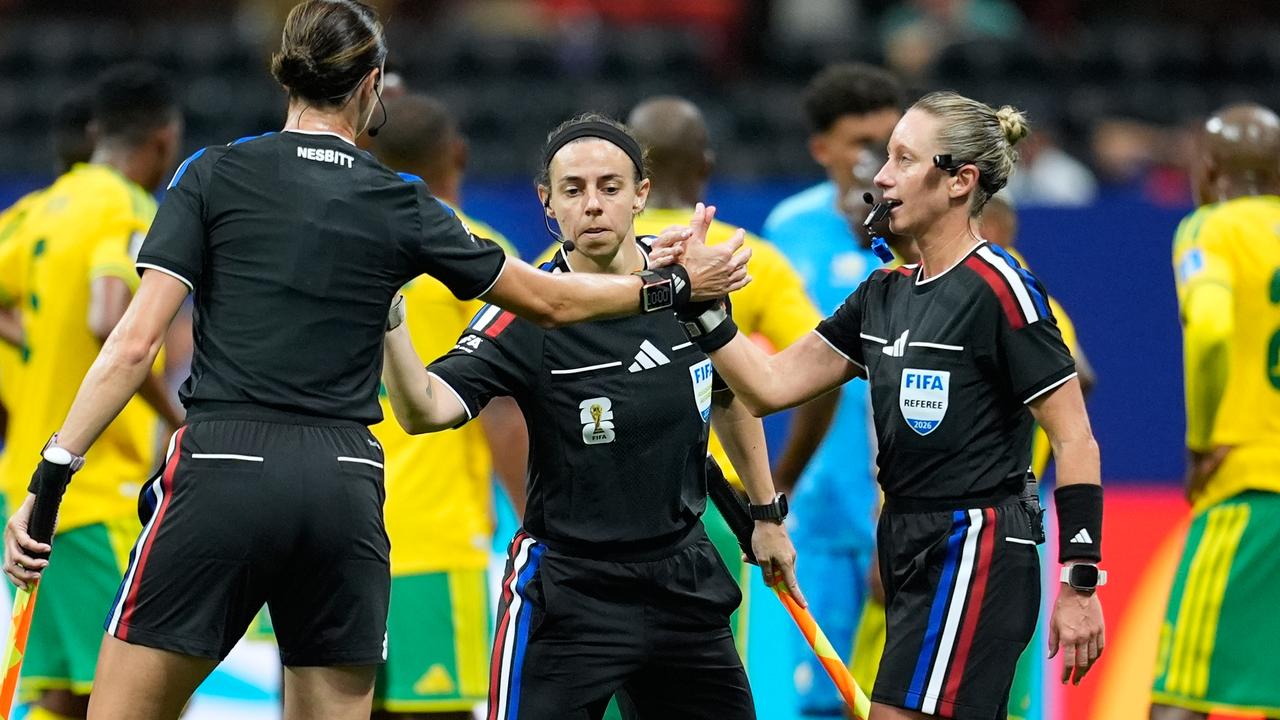 Sport-Kurzmeldungen: Wetterwarnungen und Trainerwechsel