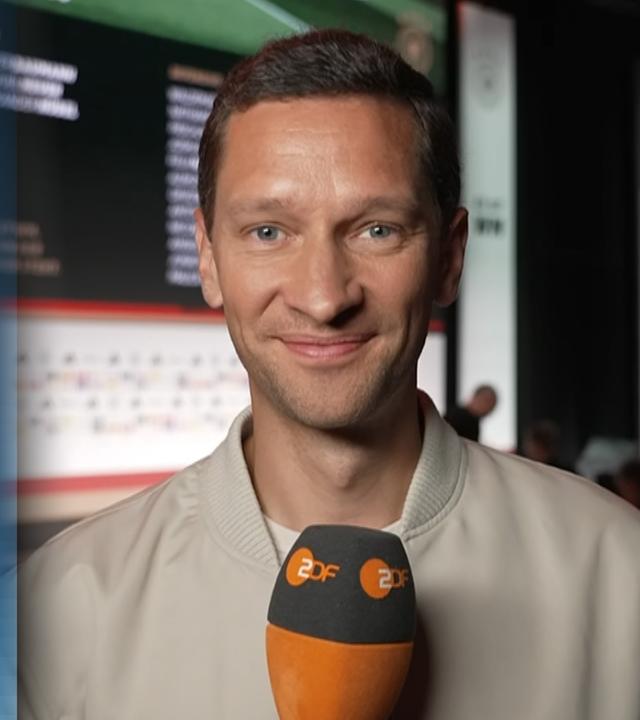 ZDF-Sportreporter Kaben und Zschiedrich in der Doppelschalte zum KAder von Nagelsmann