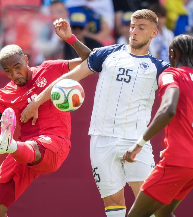 Fußball-WM: Kanada gegen Bosnien-Herzegowina.