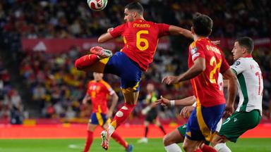 Spanien bleibt makellos