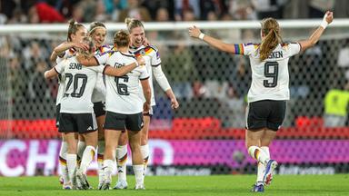 Jubel, Freude und Emotionen bei der Deutschen Frauen Nationalmannschaft