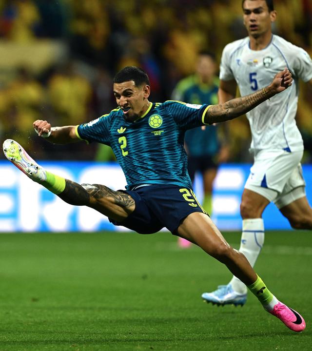 Fußball-WM: Usbekistan - Kolumbien.