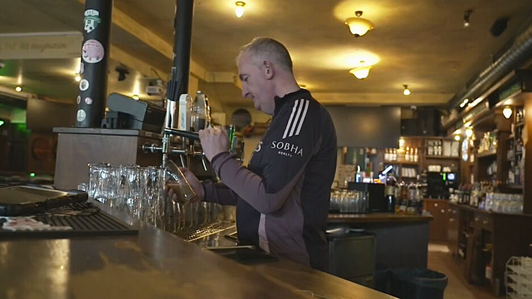 Streit um Tisch: Gäste verprügeln Wirt