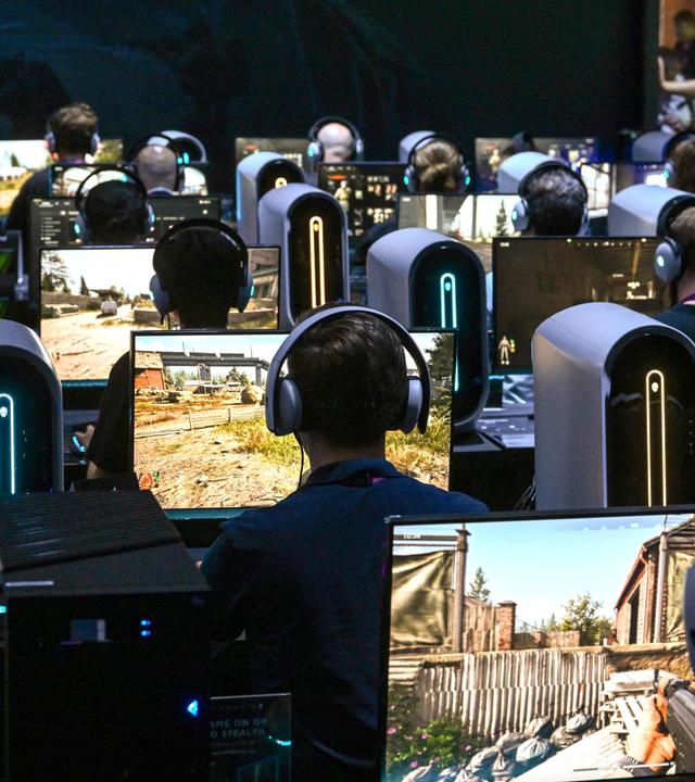 Gamer beim spielen