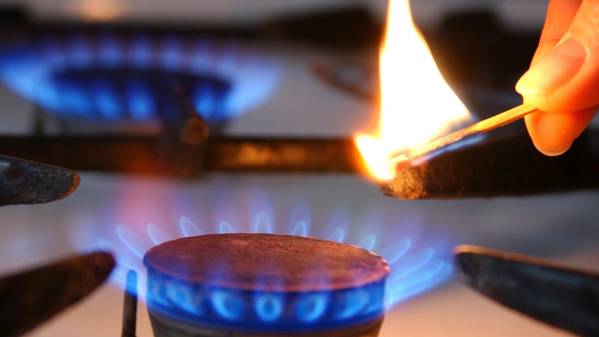 Flammen auf einem Gasherd