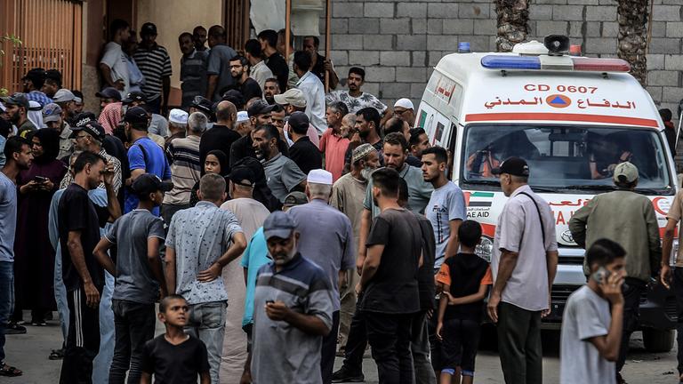 Palästinenser trauern um Angehörige