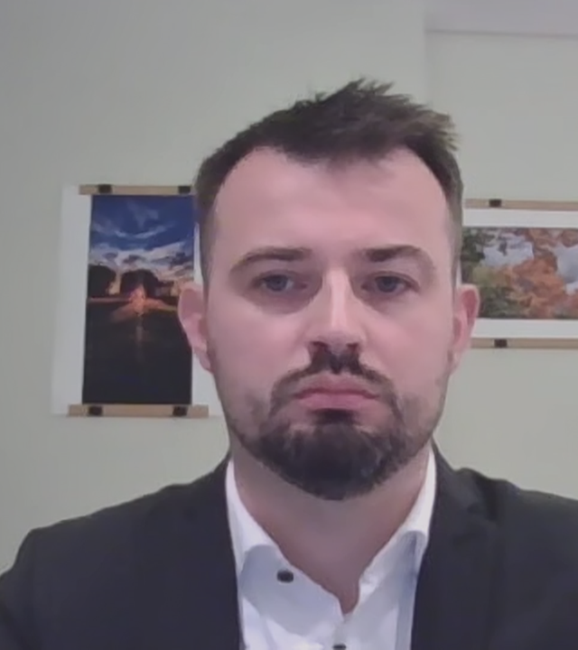 Nahost- und Sicherheitsexperte Sascha Bruchmann bei ZDFheute live. 