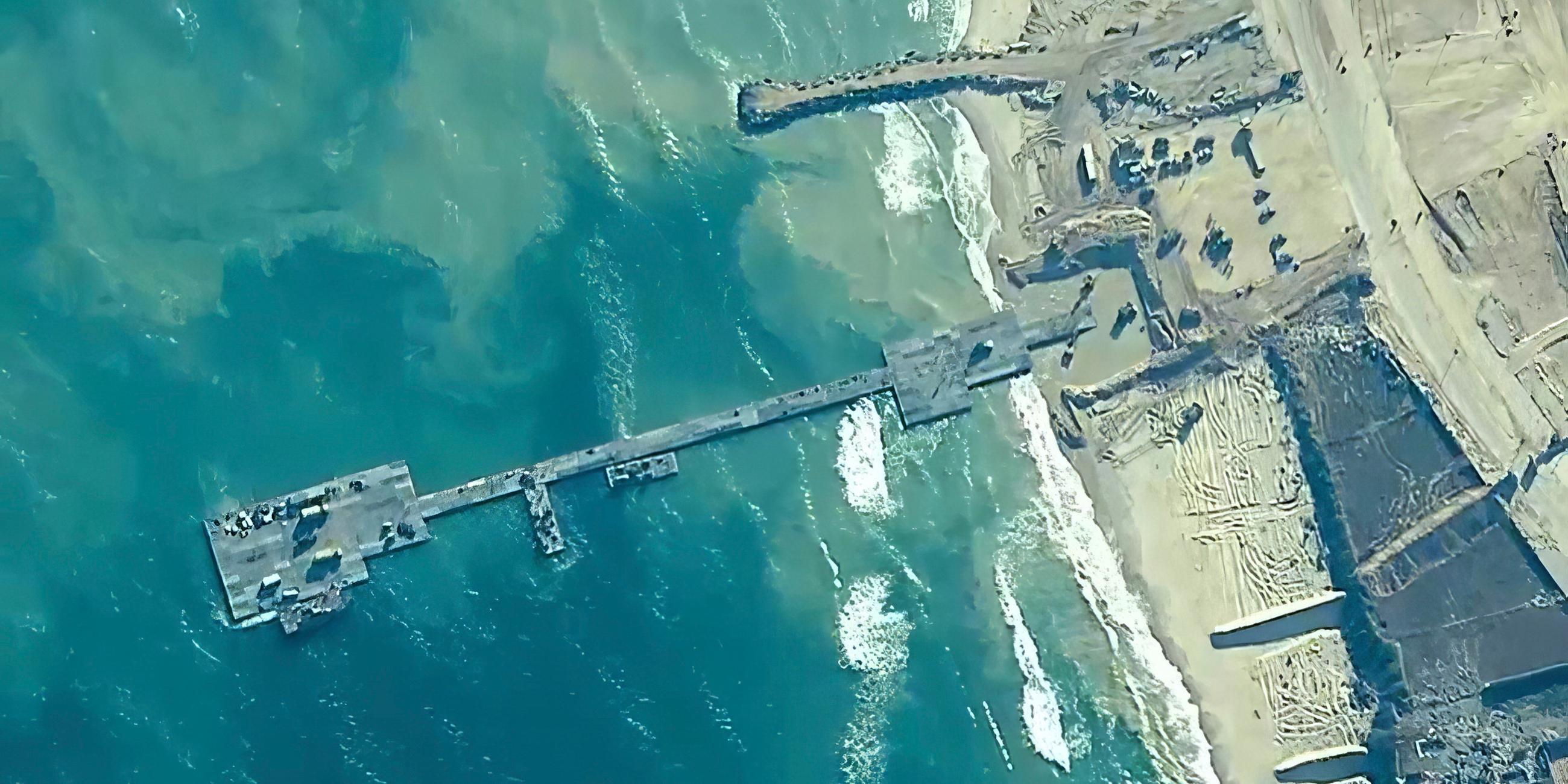 Ein Pier an der Küste Gazas.