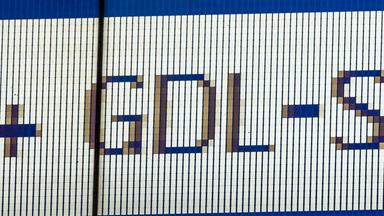 Eine Anzeigetafel zeigt "GDL-Streik" an