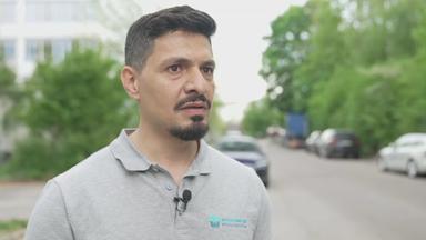 Auf dem Bild zu sehen ist: Ein Mann/Experte in einer Nahaufnahme