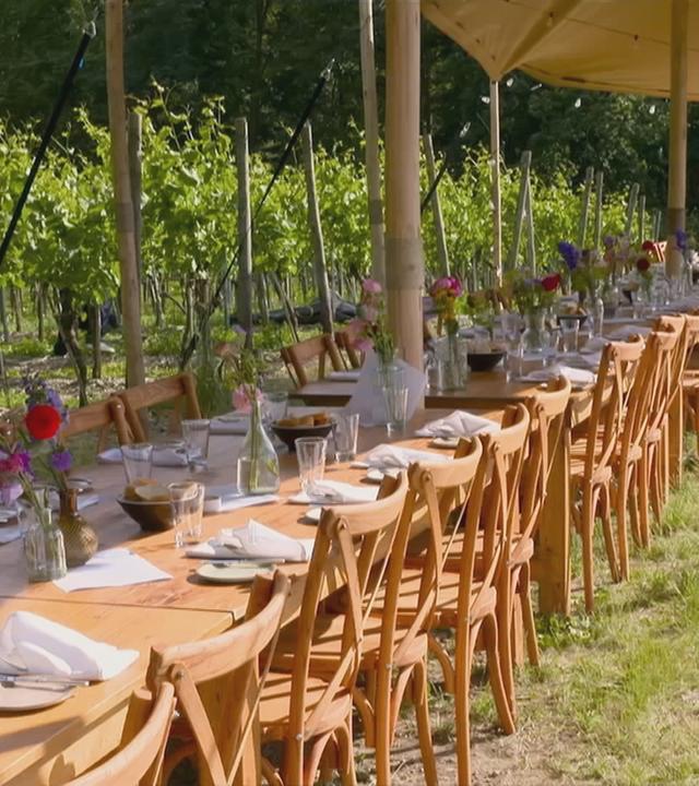 gedeckter Tisch im Ahrtal