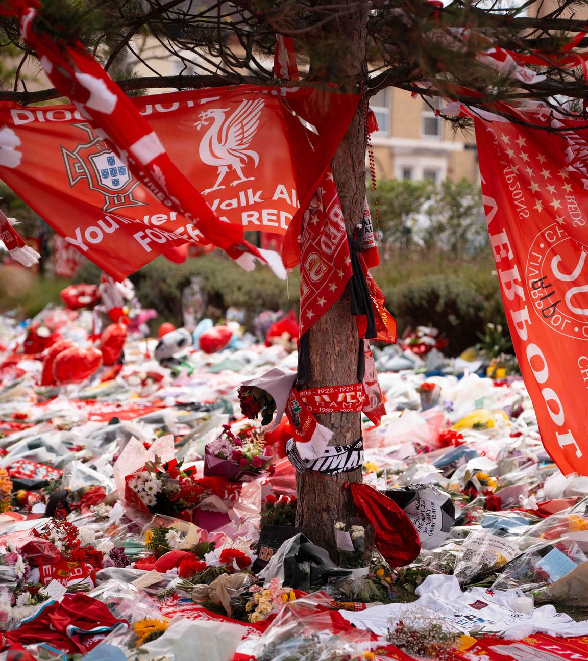 Gedenken an Diogo Jota im Anfield Stadion