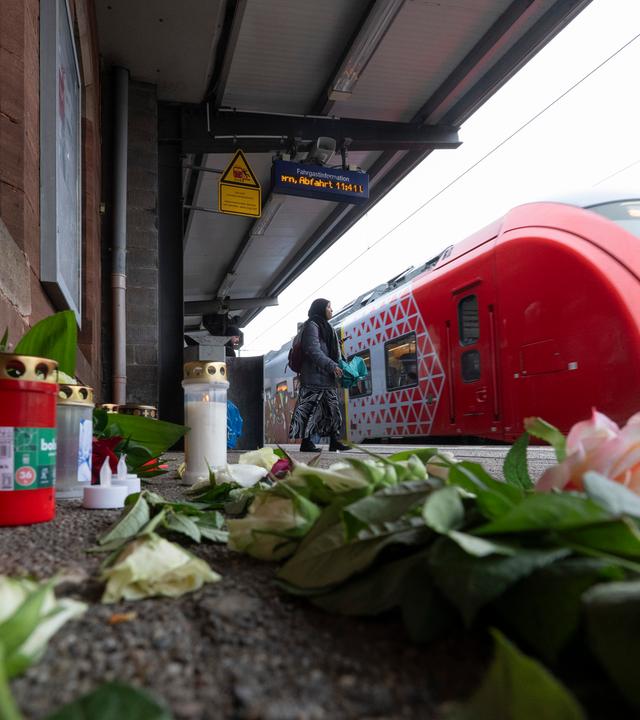 Archiv: Gedenken an getöteten Zugbegleiter am Bahnhof Landstuhl