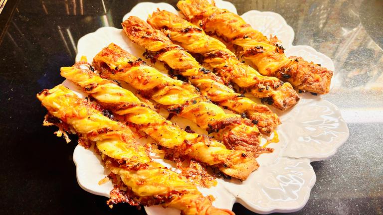 Gedrehtes Zwiebelgebäck