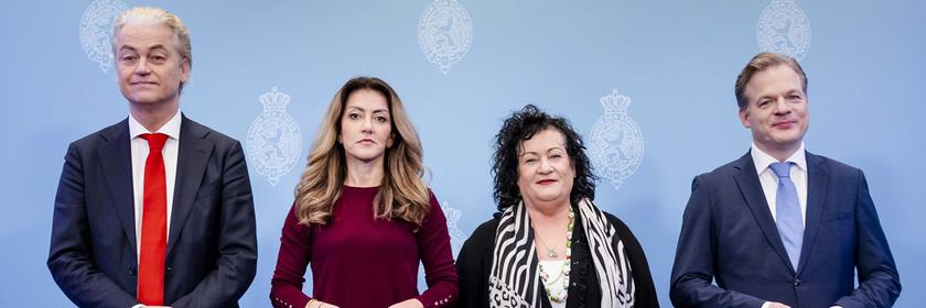 Gert Wilders und seine Koaltion bei der Pressekonferenz mit Dilan Yesilgoz, Caroline van der Plas, Pieter Omtzigt