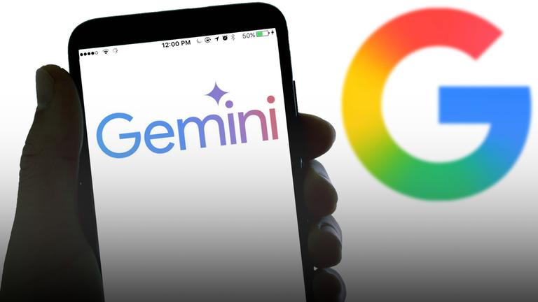Symbolbild: das Logo des KI-Chatbots Gemini von Google auf einem Smartphone. 
