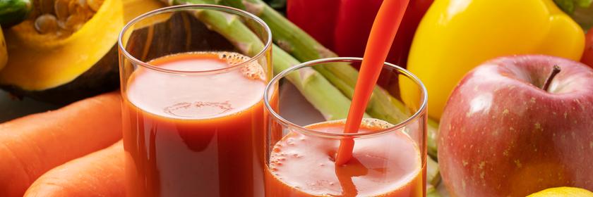 Gemüse und Gemüsesaft