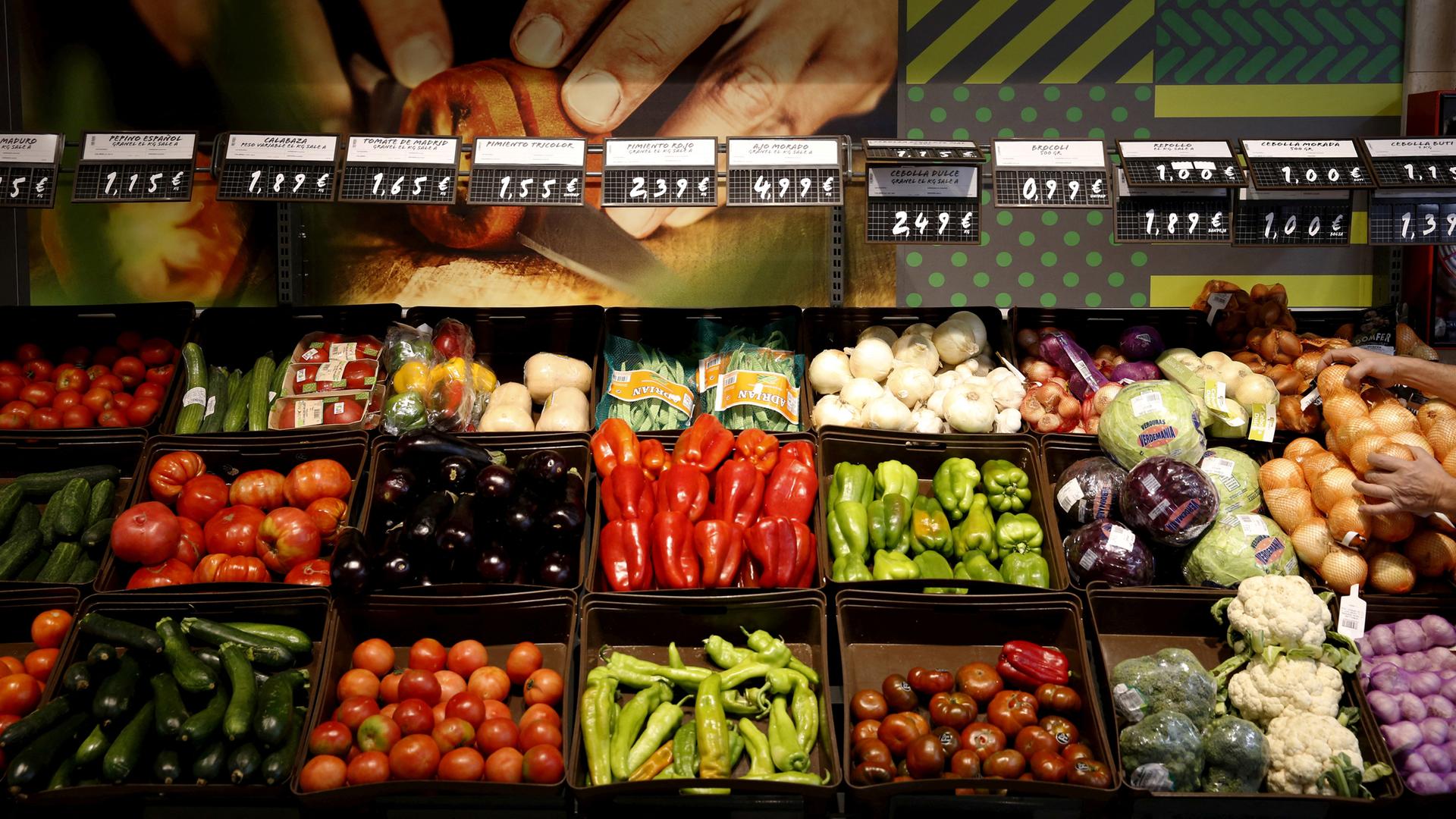 Gemüse-Abteilung im Supermarkt