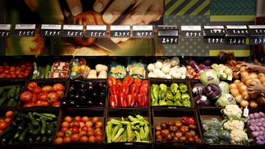 Gemüse-Abteilung im Supermarkt