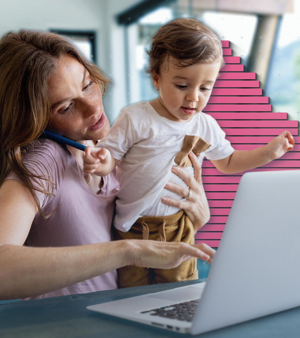 Eine Mutter mit Kind am Laptop, dahinter eine Grafik.