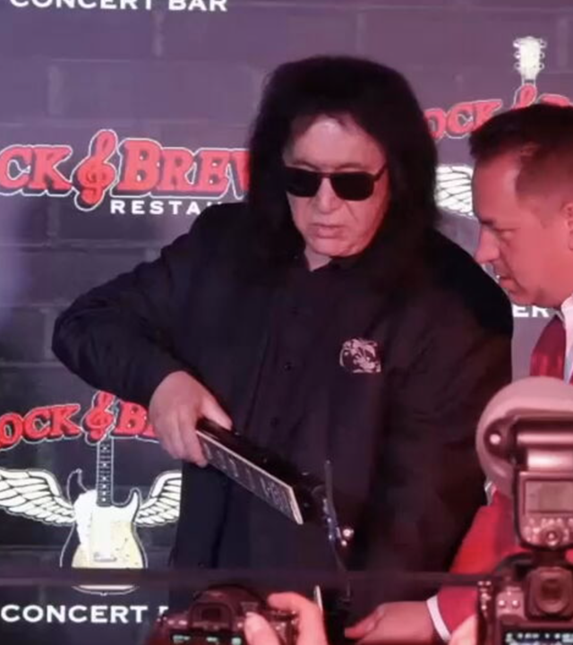 Gene Simmons eröffnet neues Restaurant