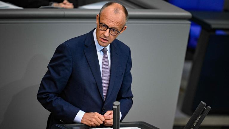 Generaldebatte im Bundestag - Friedrich Merz am 24.09.2025