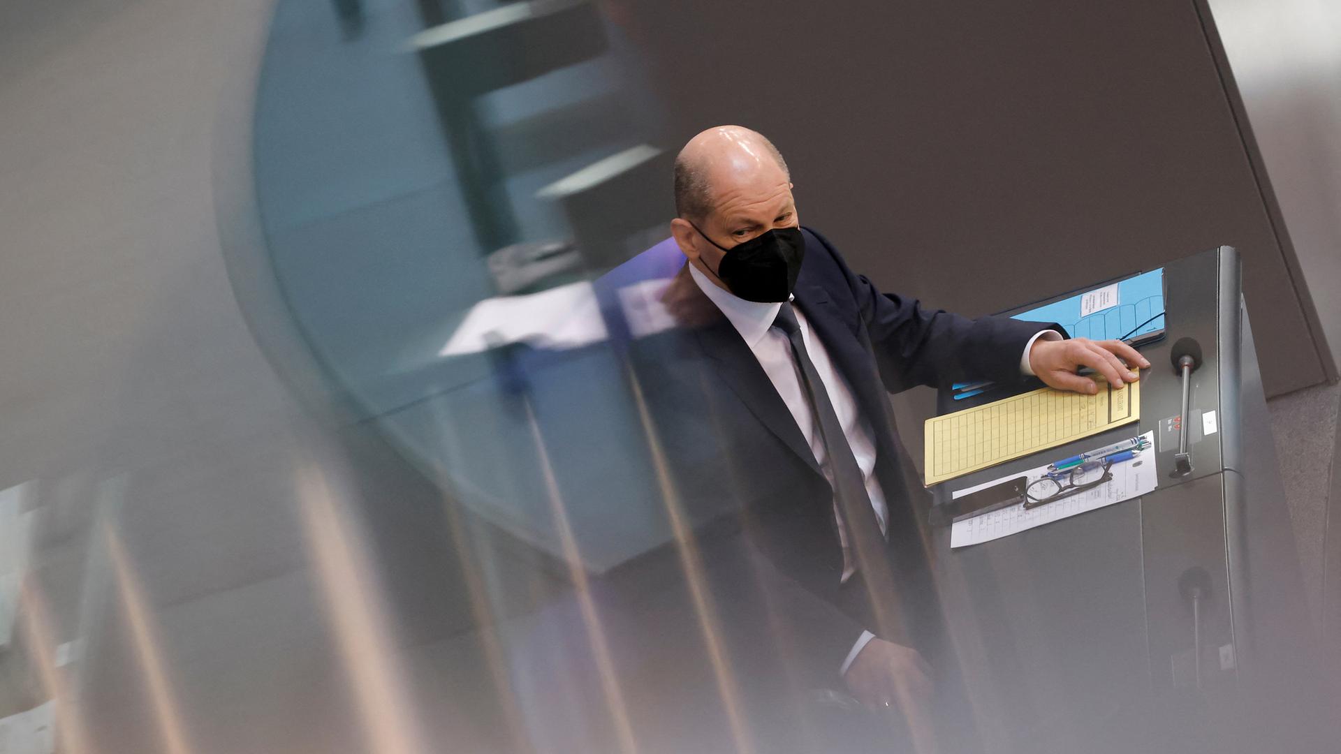 Olaf Scholz bei der Generraldebatte im Bundestag am 23.03.2022