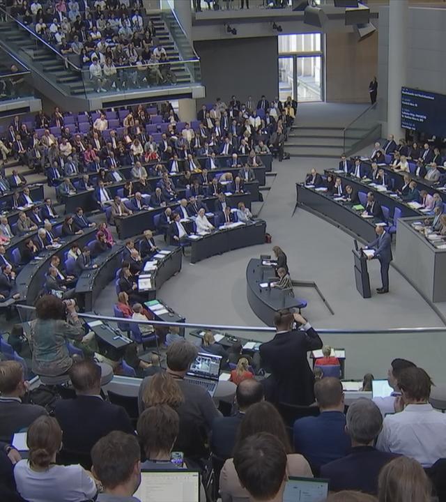 Der Plenarsaal im Bundestag