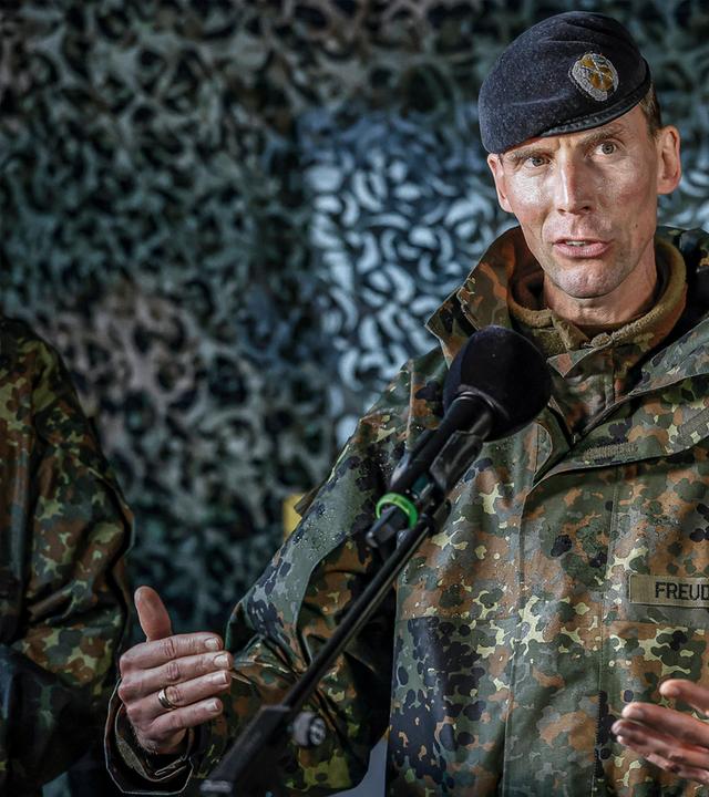 Generalleutnant Dr. Christian Freuding