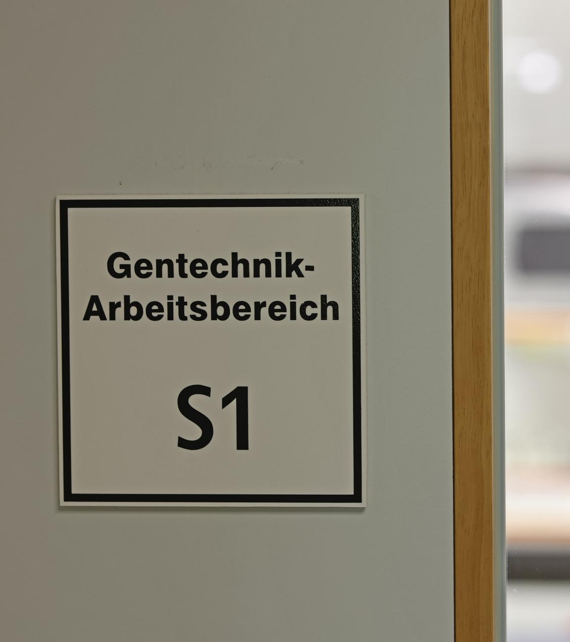 27.05.2025, Sachsen-Anhalt, Gatersleben: Blick in ein Labor des Leibniz-Instituts für Pflanzengenetik und Kulturpflanzenforschung (IPK).
