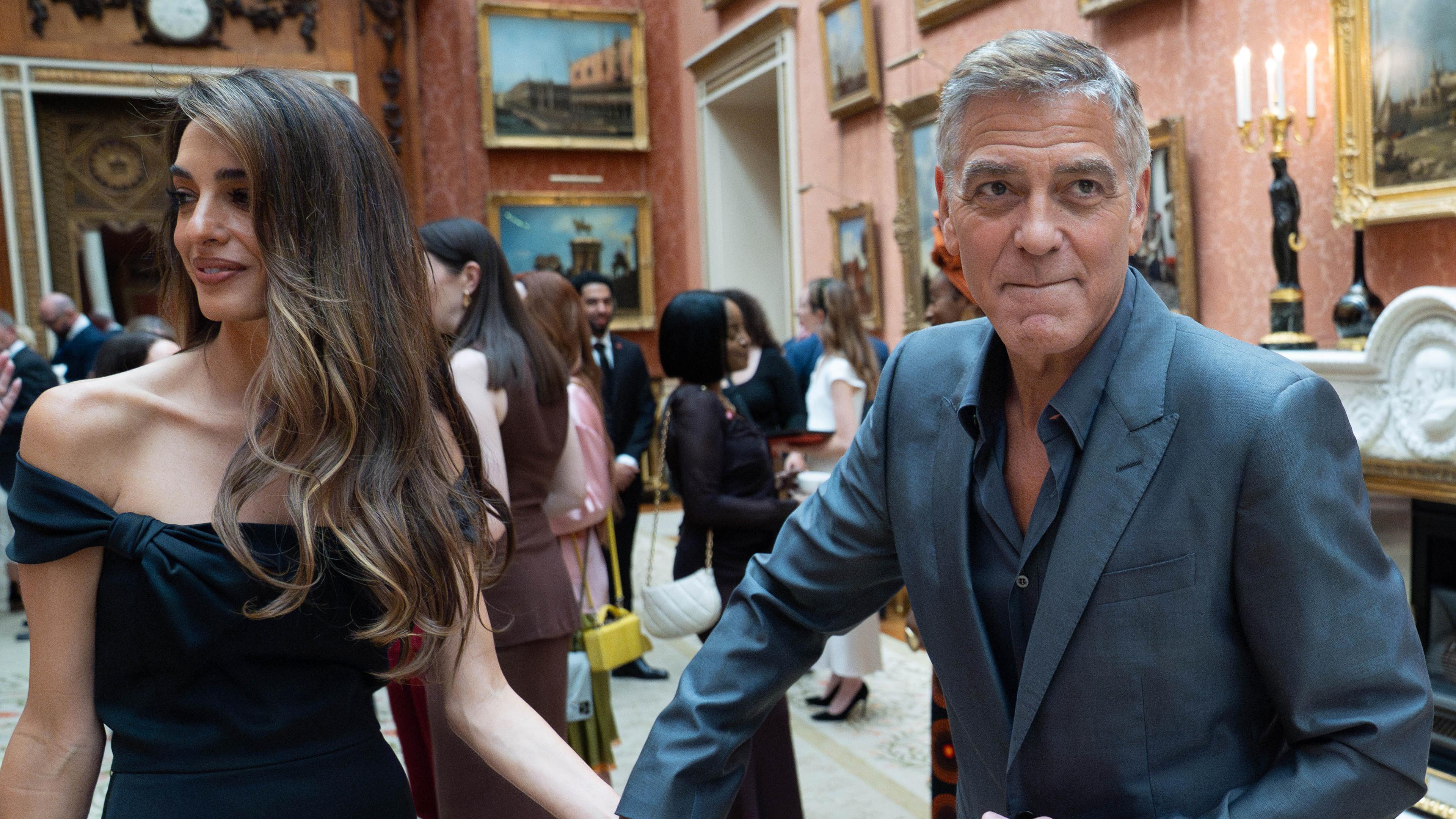 George und Amal Clooney bei König Charles