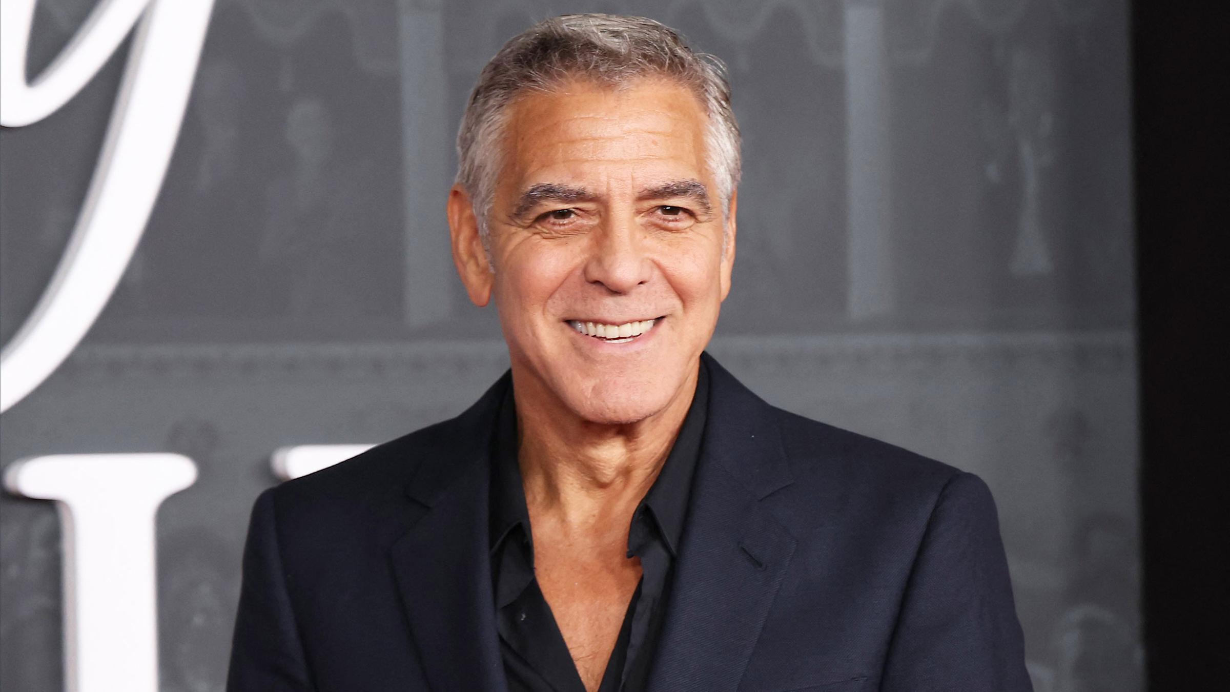 US-Schauspieler George Clooney bei der Premiere von "Jay Kelly" im Egyptian Theatre in Los Angeles, 11. November 2025.