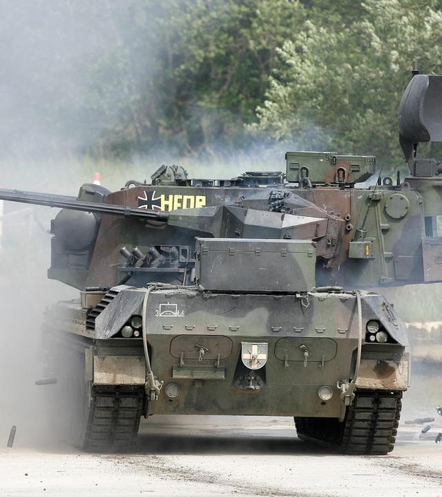 Ein Gepard-Panzer bei Übungen 