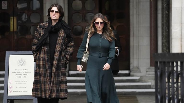 Liz Hurley bricht vor Gericht in Tränen aus