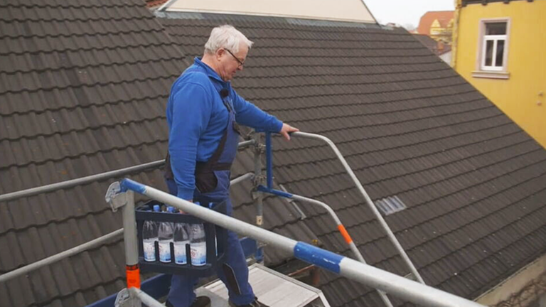 Über die Stadtmauer ins Haus