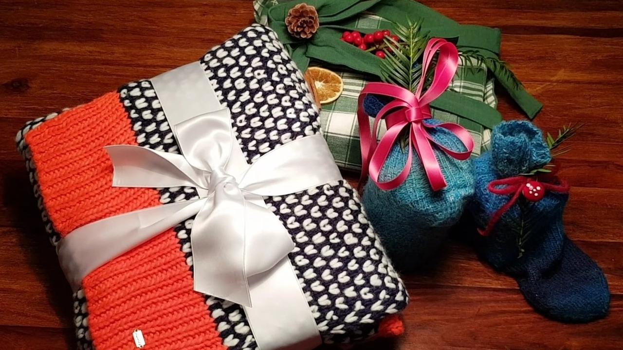 Geschenk in Geschenk verpacken