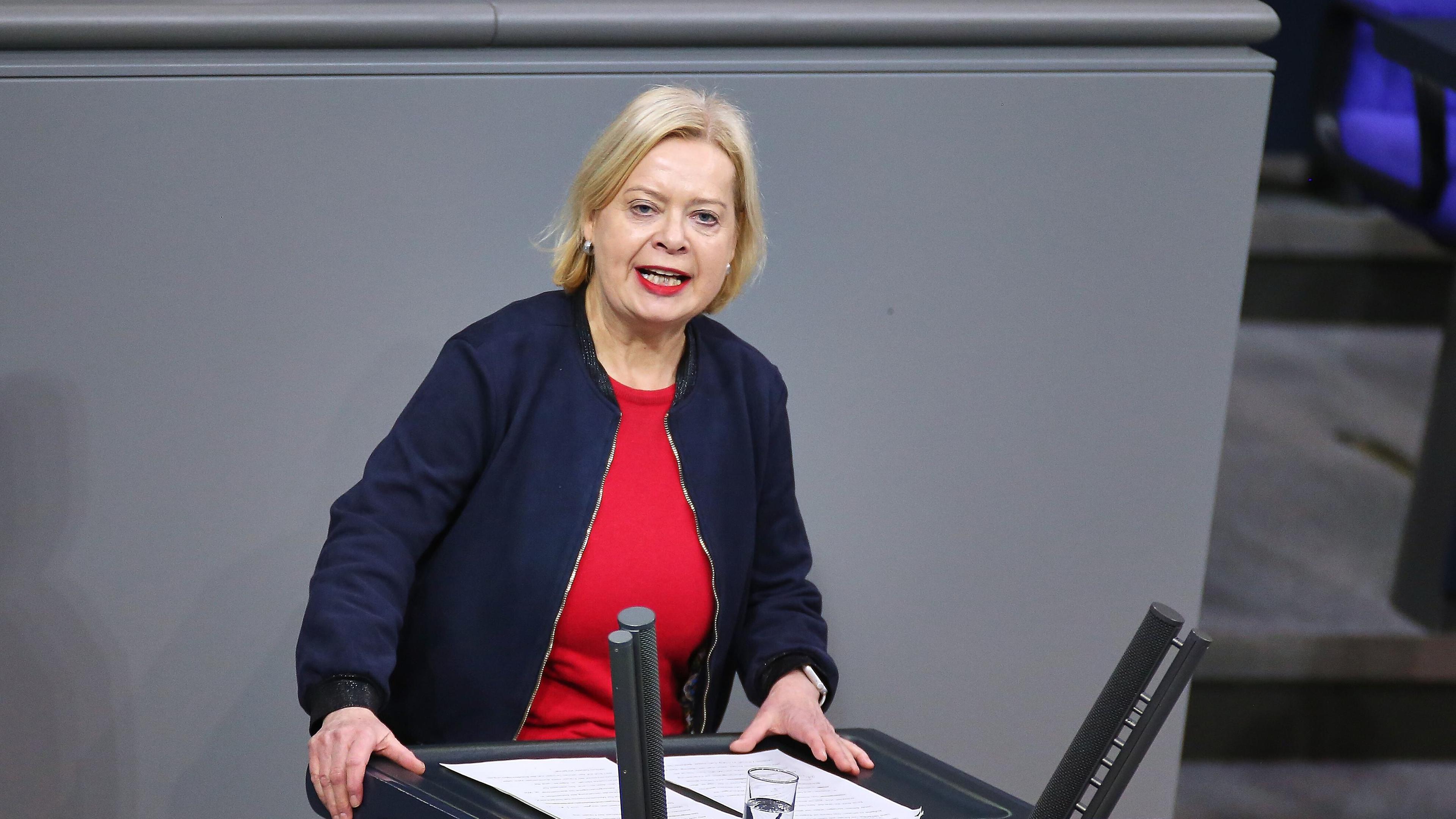 Gesine Lötzsch