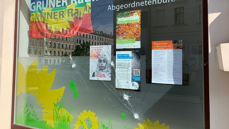 Sachbeschädigung an einem Parteibüro in Leipzig