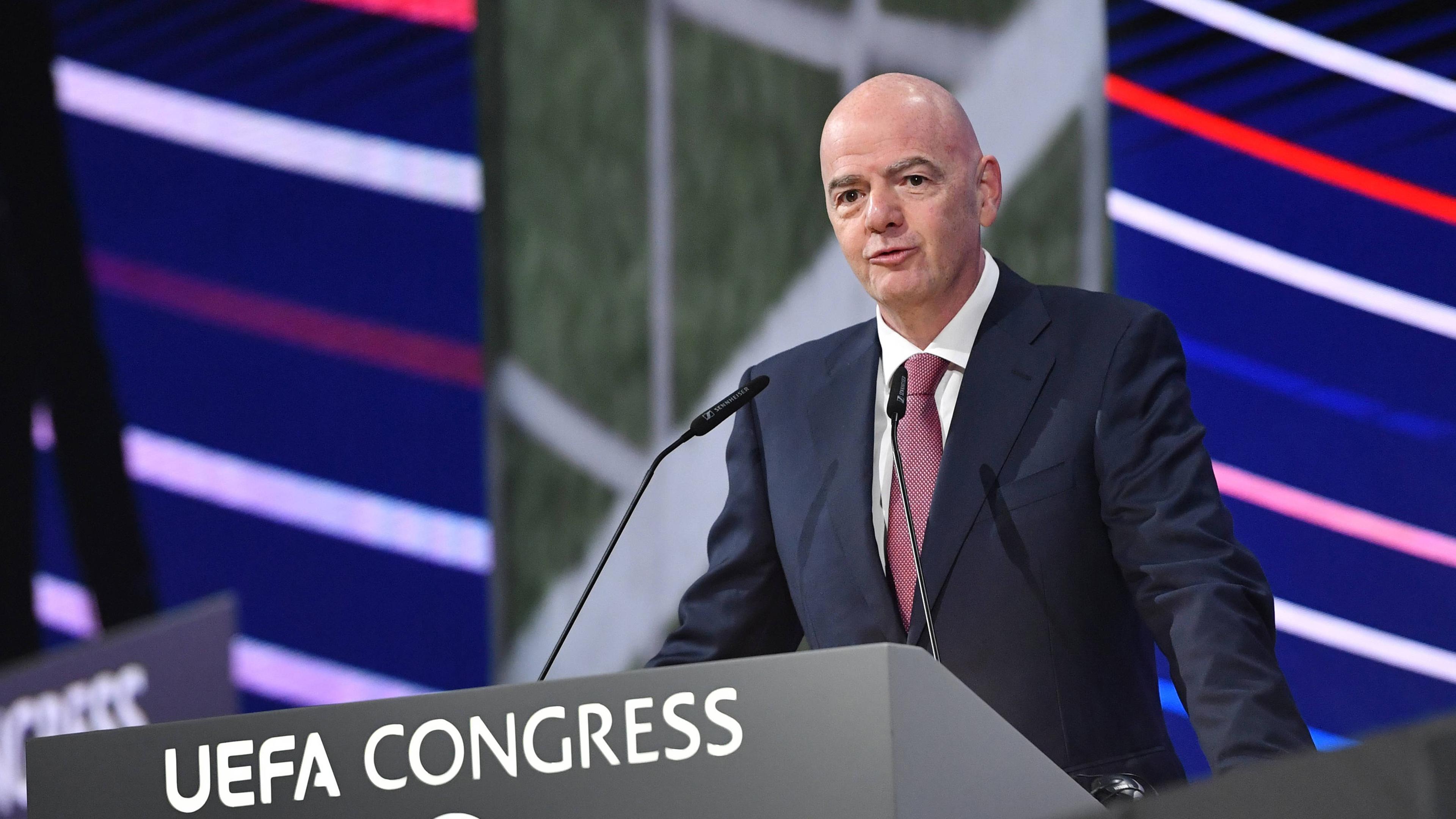 Gianni Infantino beim UEFA Congress in Belgrad am 3.4.2025