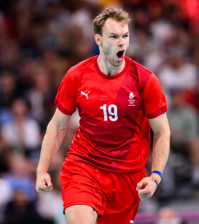 Dänemarks Mathias Gidsel jubelt im roten Dänemark-Trikot