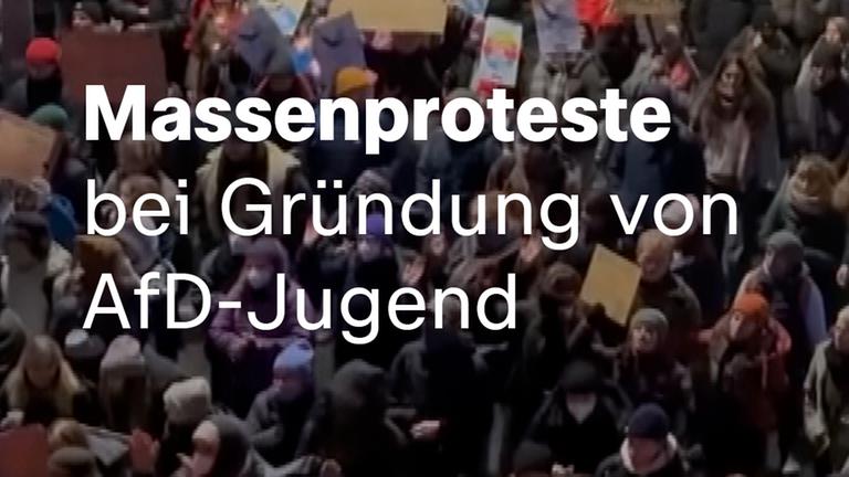 Im Zuge der Gründungsversammlung der neuen AfD-Jugendorganisation "Generation Deutschland" (GD) ist es in Gießen zu großflächigen Protesten gekommen. 