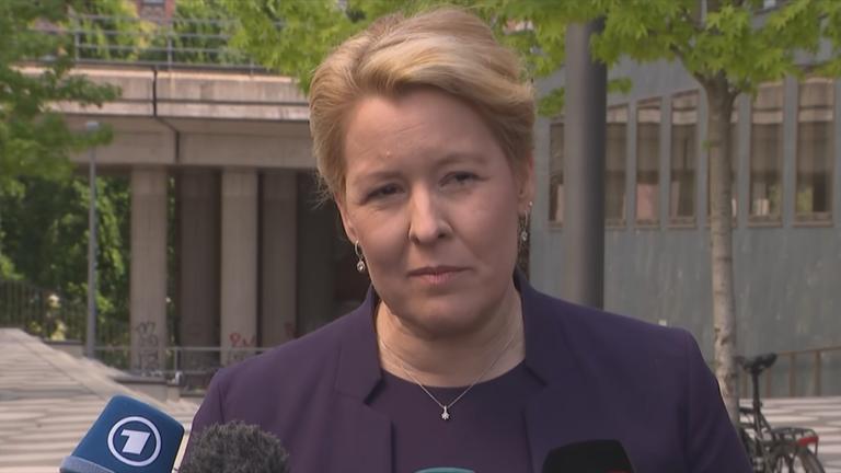 SPD-Politikerin Franziska Giffey äußert sich zu dem Angriff.