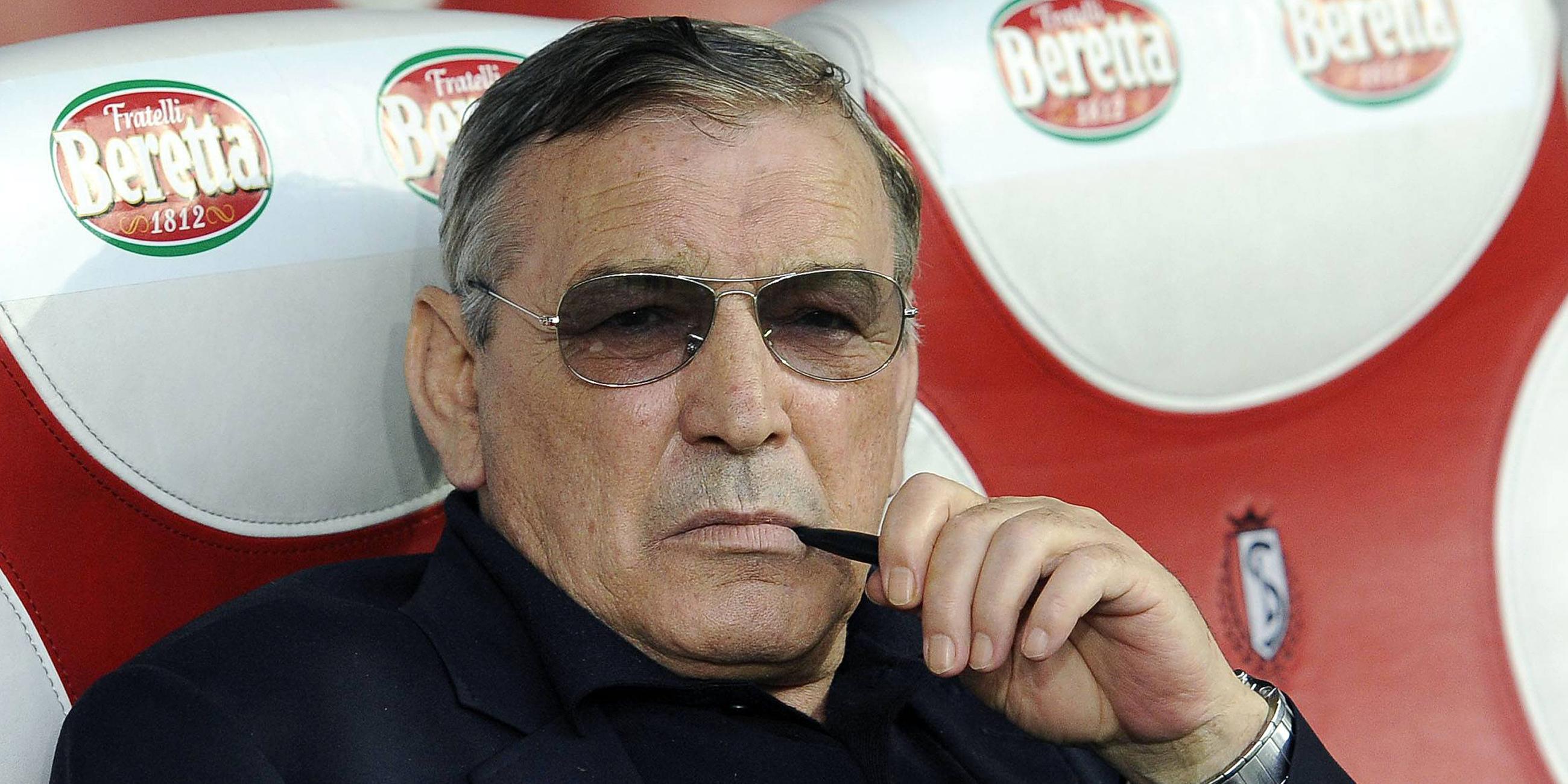 Liege - Freundschaftsspiel 2011 - Italien - Teammanager Gigi Riva.