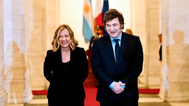 Giorgia Meloni bei einem Treffen mit Javier Milei in Rom