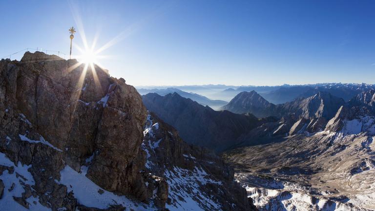 Gipfelkreuz der Zugspitze (Archivfoto)