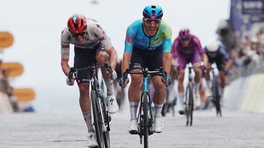 Davide Ballerini und Jasper Stuyven am 14.05.26